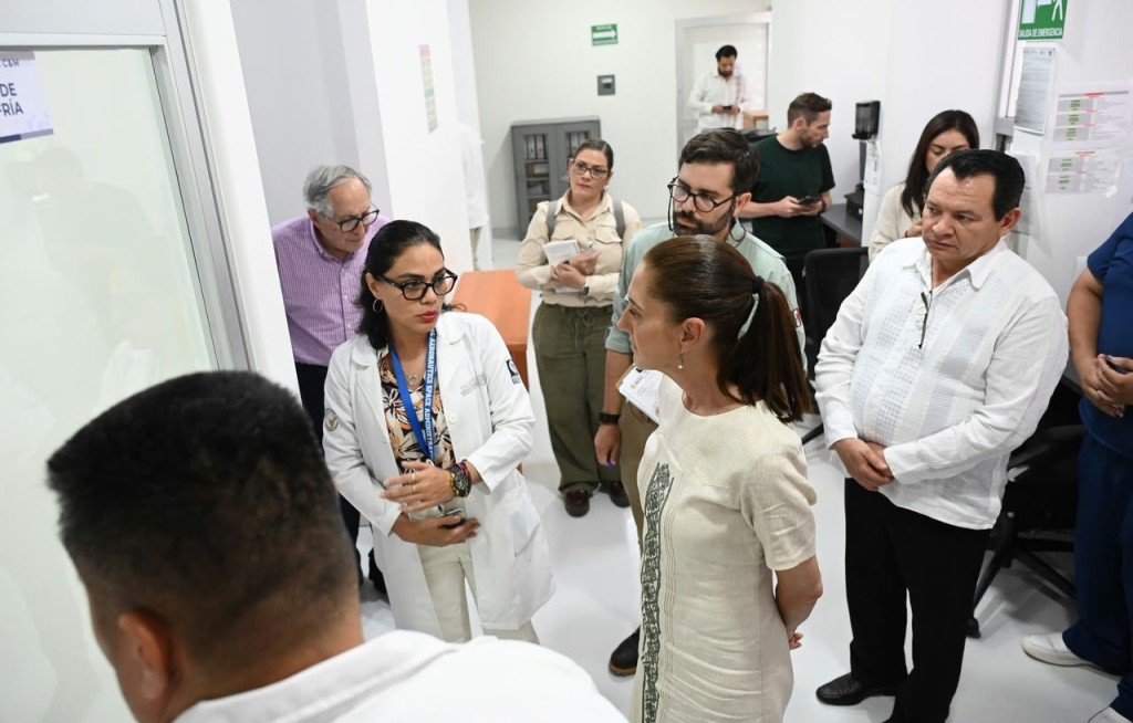 El O&rsquo;Hor&aacute;n y dos hospitales m&aacute;s ya son IMSS-Bienestar, mientras que otros cinco se sumar&aacute;n en enero: Sheinbaum y D&iacute;az Mena revisan el avance en Yucat&aacute;n