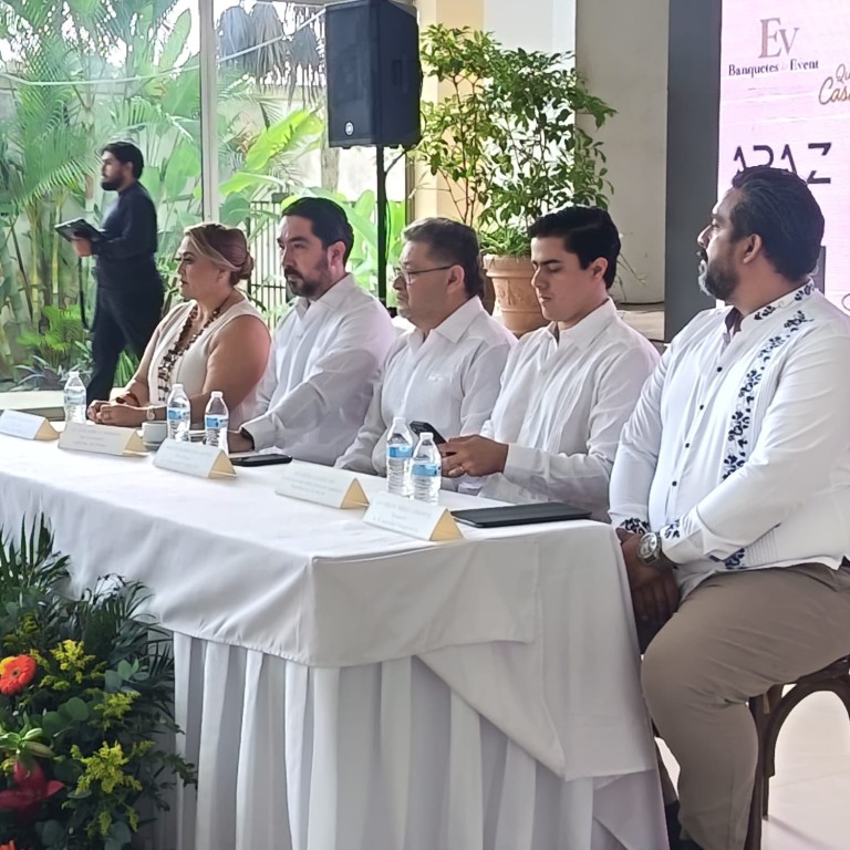 Buscan formalizar los servicios de meseros y prestadores de servicios bajo una nueva agrupación