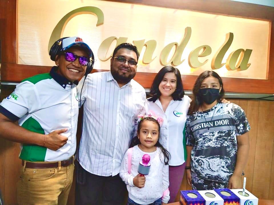 “Noticieritos” así fue la fiesta de la niña que celebró su cumpleaños con la temática de Cadena RASA