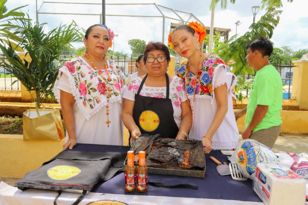 Anuncian sexta edición de la feria del mucbipollo