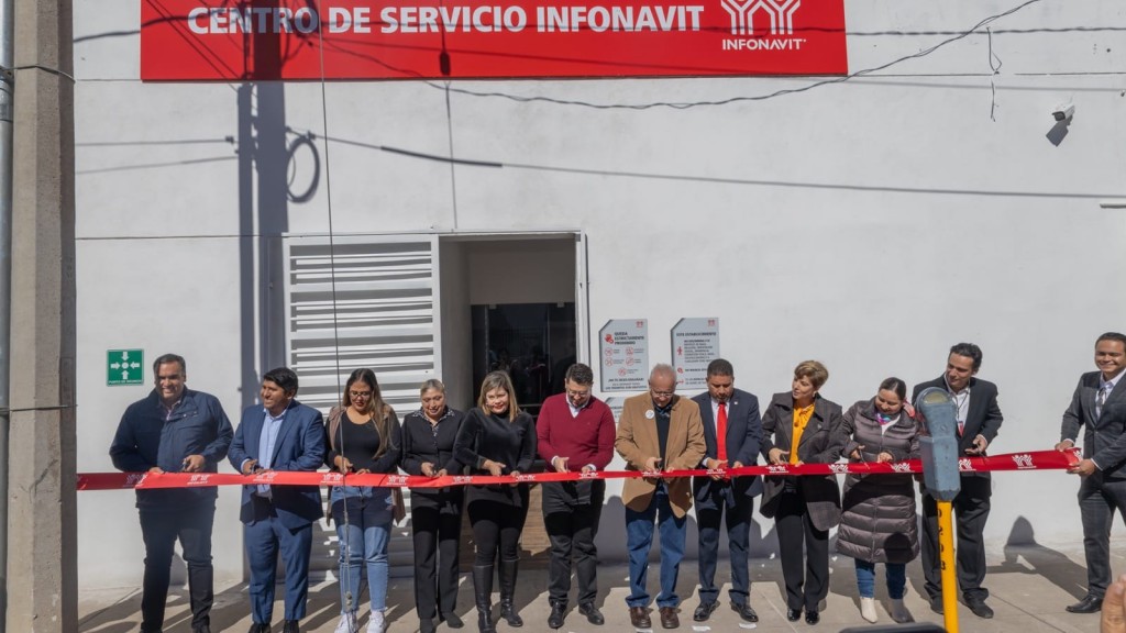 Rogerio destaca aumento de atenciones de Infonavit en el país