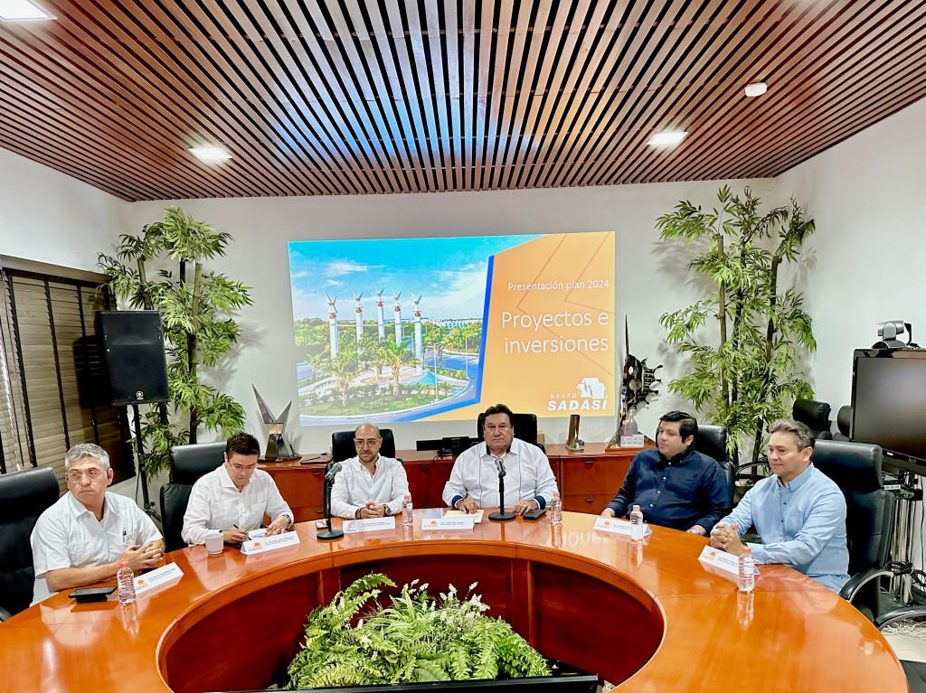 Desarrollos inmobiliarios SADASI y FOINCO anuncian nuevas plazas comerciales en mérida en 2024