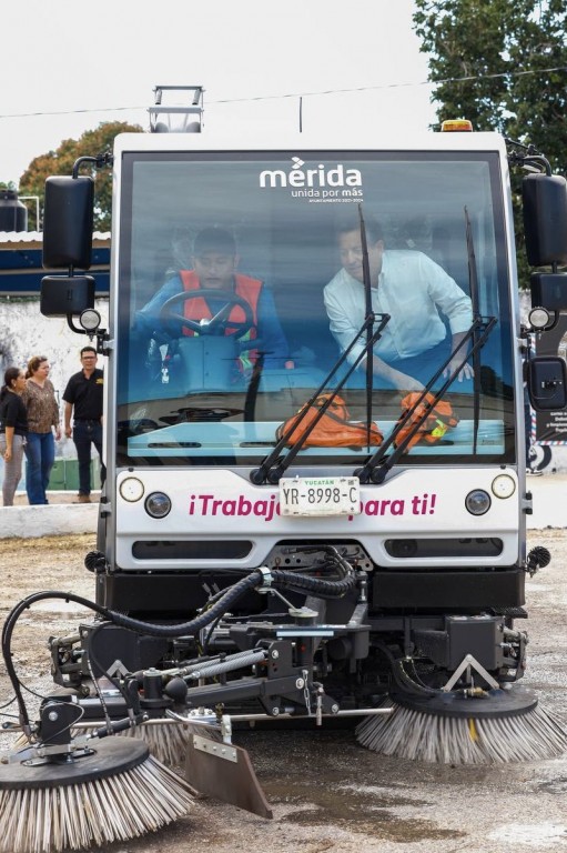 El ayuntamiento de mérida inicia cruzada para mantener en buen estado los 600 parques que hay en la ciudad