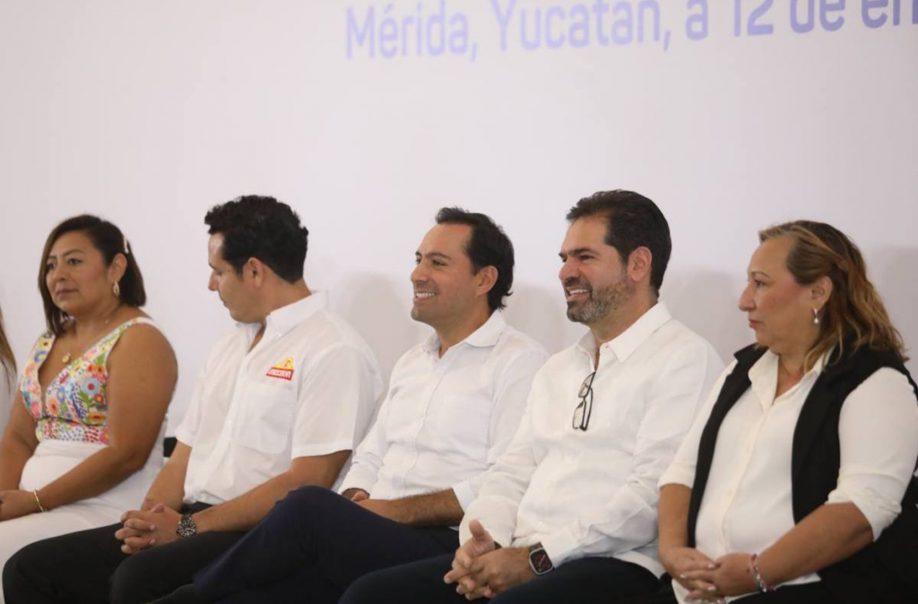 Mil quinientos millones de pesos van para Hunucmá con una planta procesadora de alimentos de maíz
