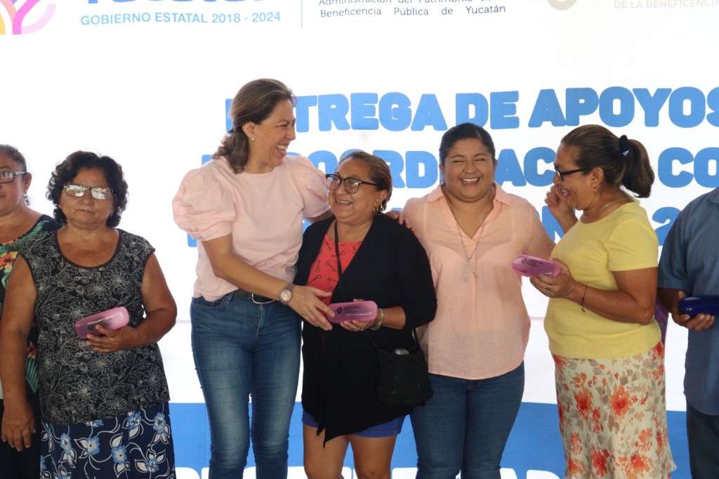 Los yucatecos ya pueden ver mejor gracias a la Beneficencia Pública