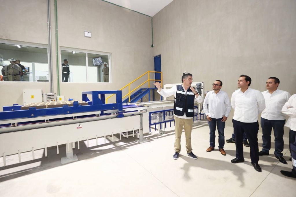 El Gobernador Mauricio Vila Dosal inauguró la nueva planta bloquera RAM de Grupo Industrial Procon