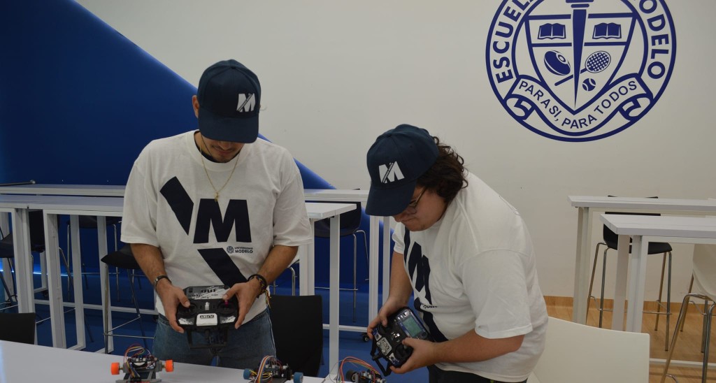 Estudiantes yucatecos destacan en competencia internacional