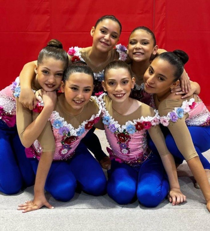 1 Gimnastas yucatecas solicitan donaciones para competir en Canadá