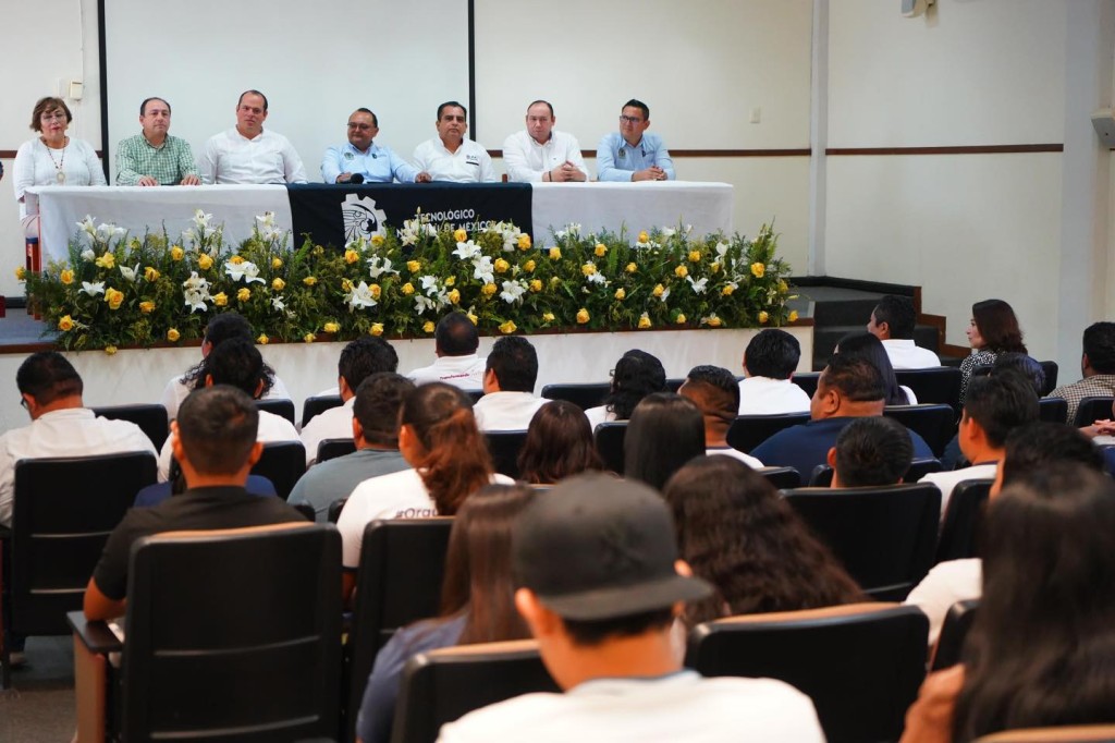 La UNO certifica en lengua maya a 19 alumnos del Tec de Tizimín