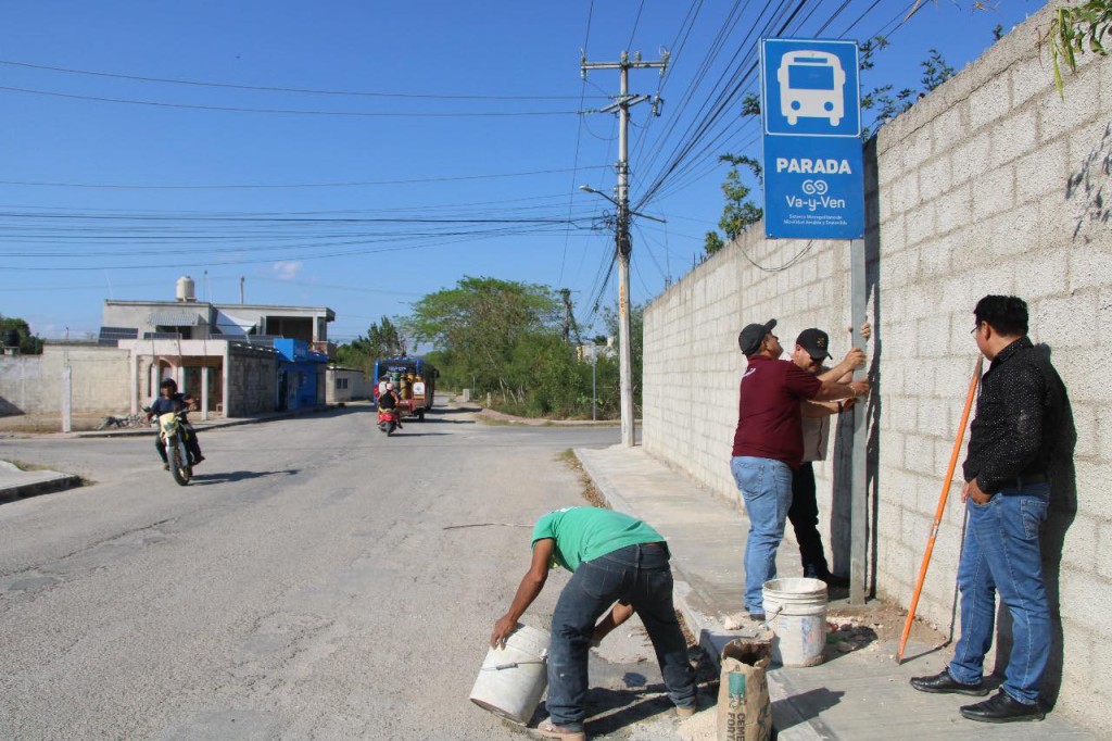 Instalan un paradero más de Va y Ven en Tizimín
