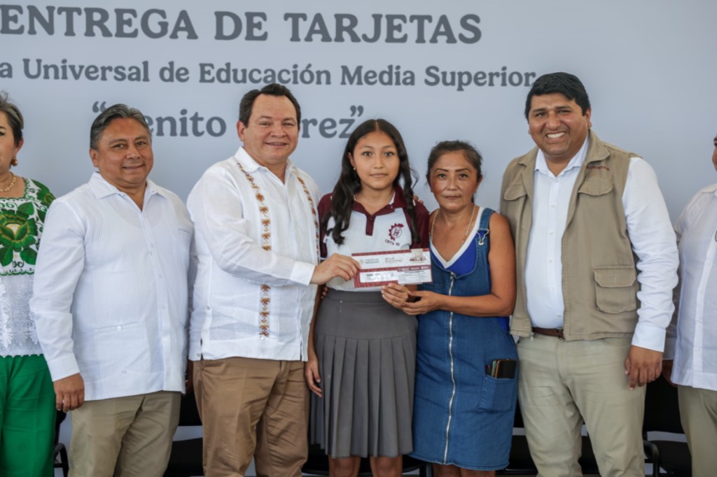 Anuncia Huacho Díaz cinco nuevas universidades para el interior del Estado