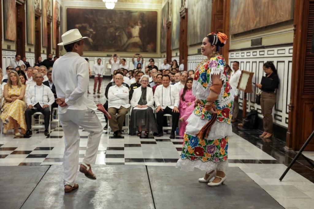 2 Presenta Yucatán su potencial de inversión y desarrollo al cuerpo diplomático acreditado en México