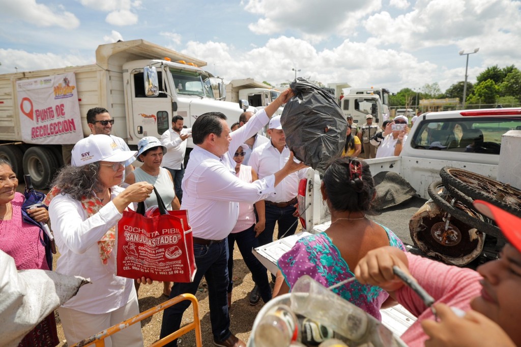 1 Arranca en el sur de Mérida la campaña “mi hogar sin criaderos de moscos”