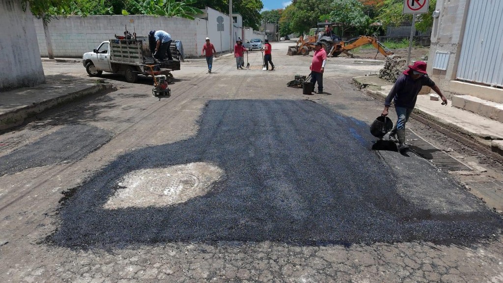 2 Construyen depósito de agua para calle de Tizimín