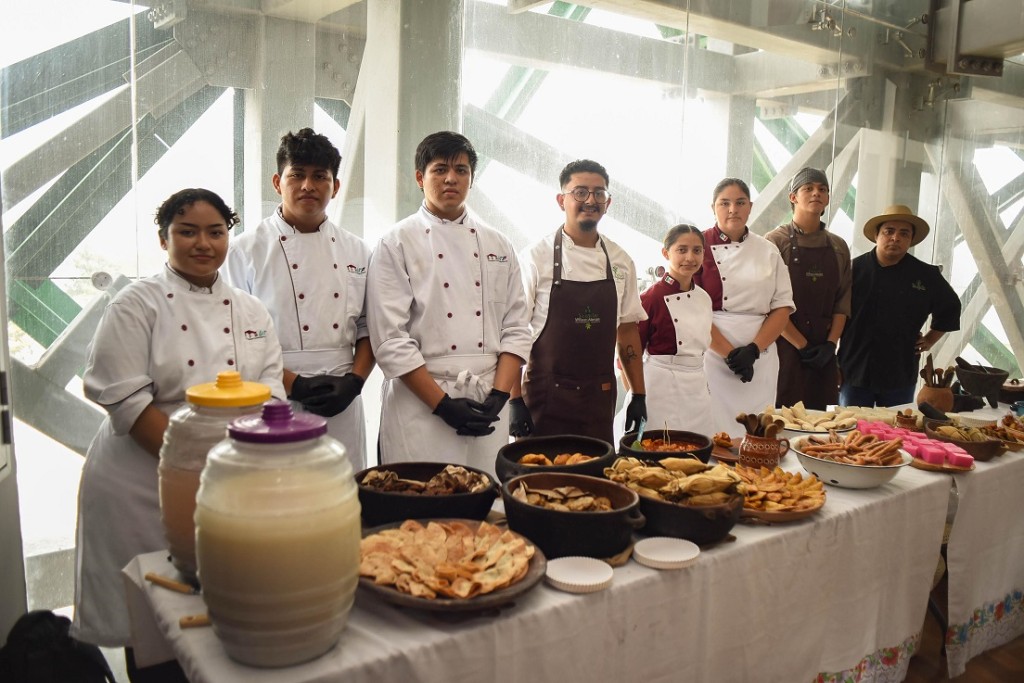 Celebra Festival Tak’an cocina maya como motor de desarrollo regional