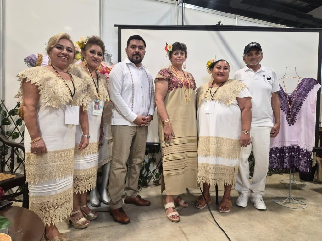 1 Participan jubilados del Isstey en Expo Personas Adultas Mayores