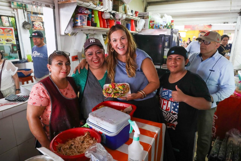 Compromiso del Ayuntamiento de Mérida con trabajadores y productores yucatecos