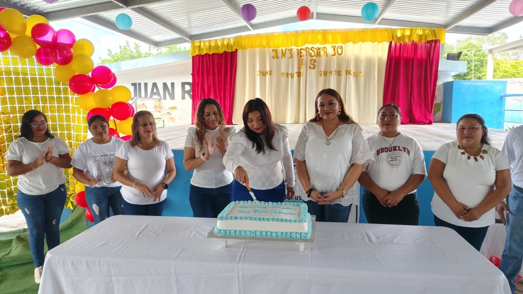 Festejan en Tizimín 45 años de jardín de niños “Juan Rivero Gutiérrez”