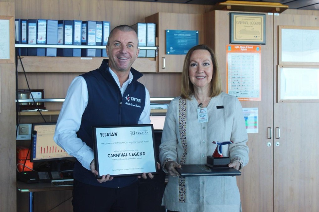 Yucatán Recibe por Primera Vez al Crucero Carnival Legend, en Progreso