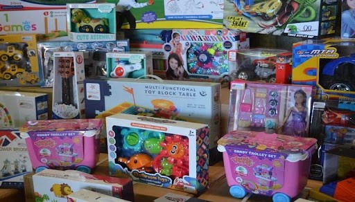 Organizan gran colecta de juguetes para niños de escasos recursos