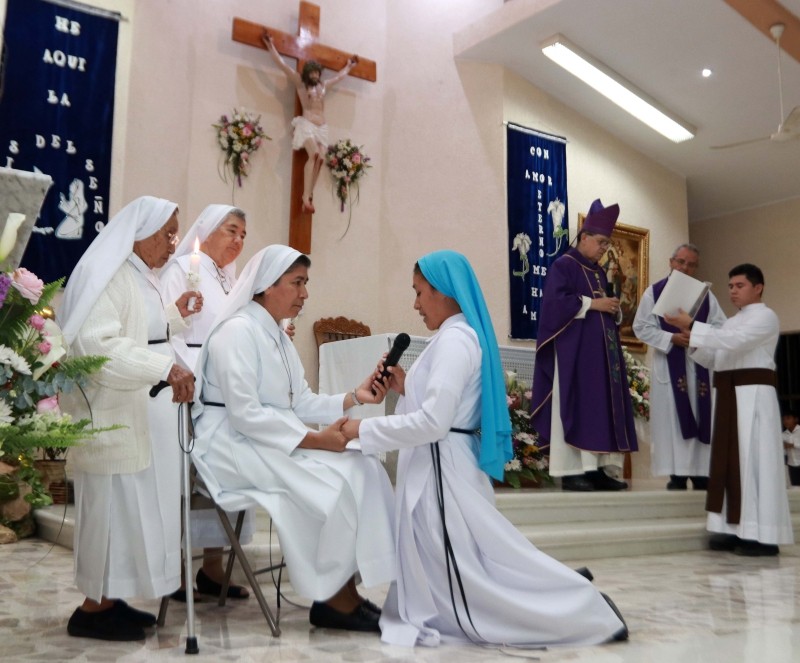 Este domingo es la Kermés de las Madres de la Luz.