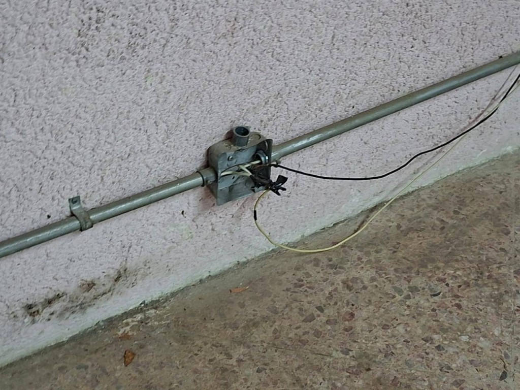 Suspenden actividades a tres establecimientos por incumplir normas de Protección Civil