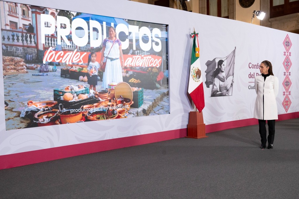 Destaca Claudia Sheinbaum inicio de a&ntilde;o con ganancia frente al d&oacute;lar, aumento salarial e incremento de 13.6% en visitantes internacionales