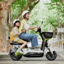 Si tu moto el&eacute;ctrica supera los 25 km/h, necesitaras una licencia de conducir