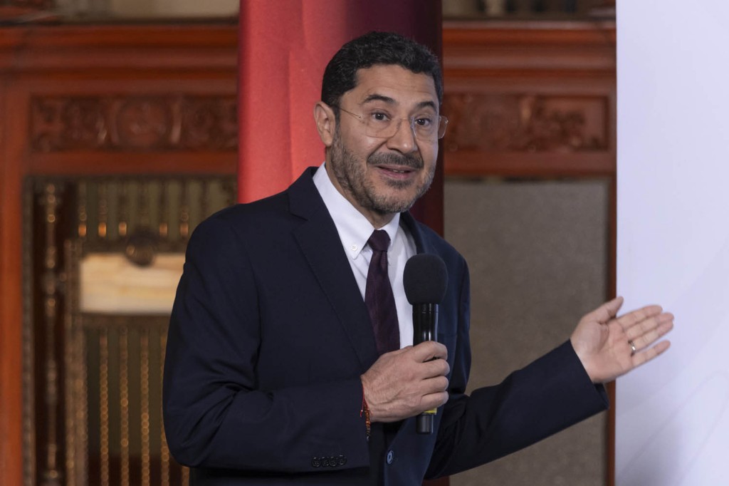 El Issste invertir&aacute; en Tixkokob, Yucat&aacute;n