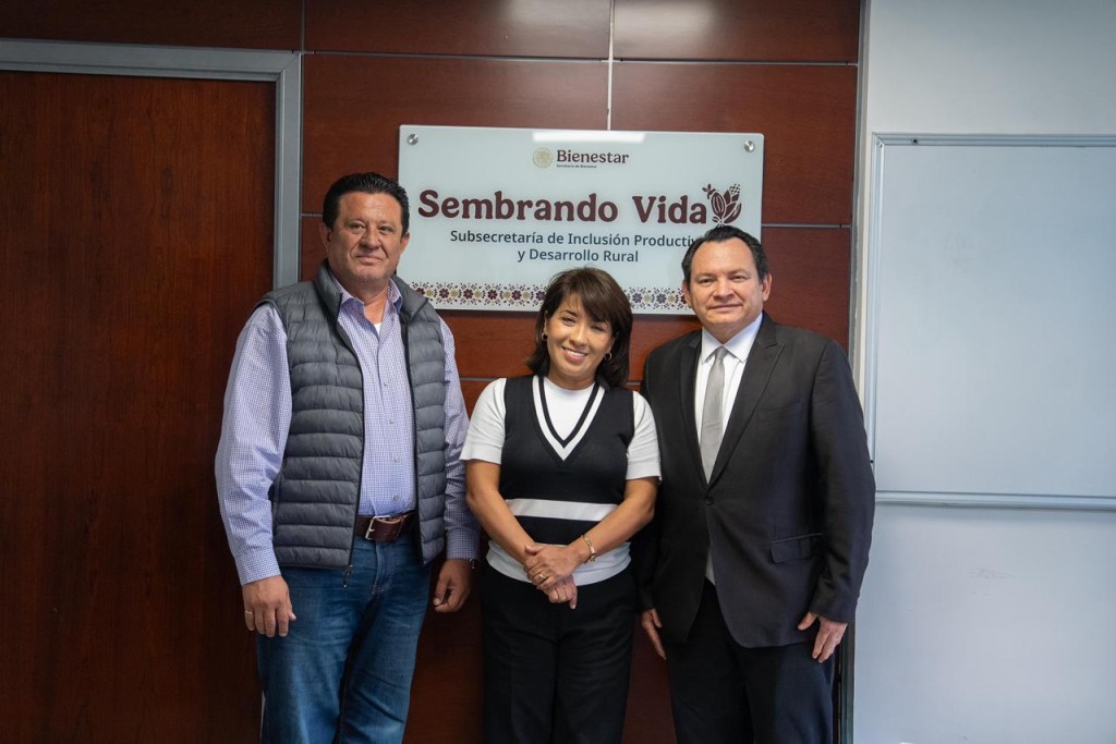 Impulsan gobiernos estatal y federal acciones para fortalecer el desarrollo productivo rural