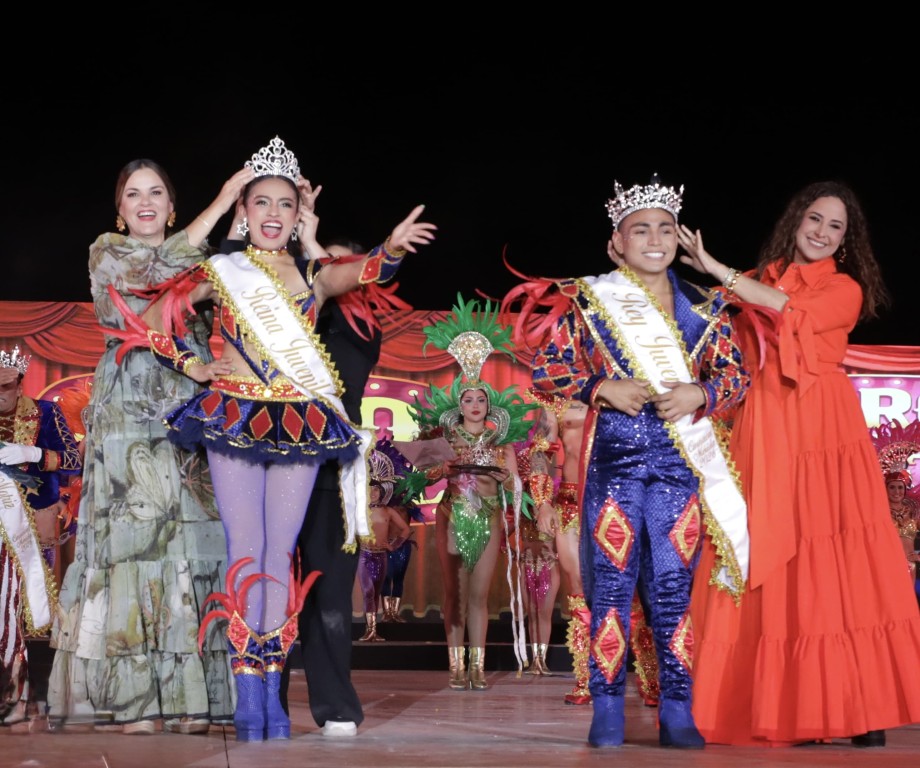 Llama Cecilia Patr&oacute;n a la unidad y la sana convivencia durante el Circo Carnaval M&eacute;rida 2026.