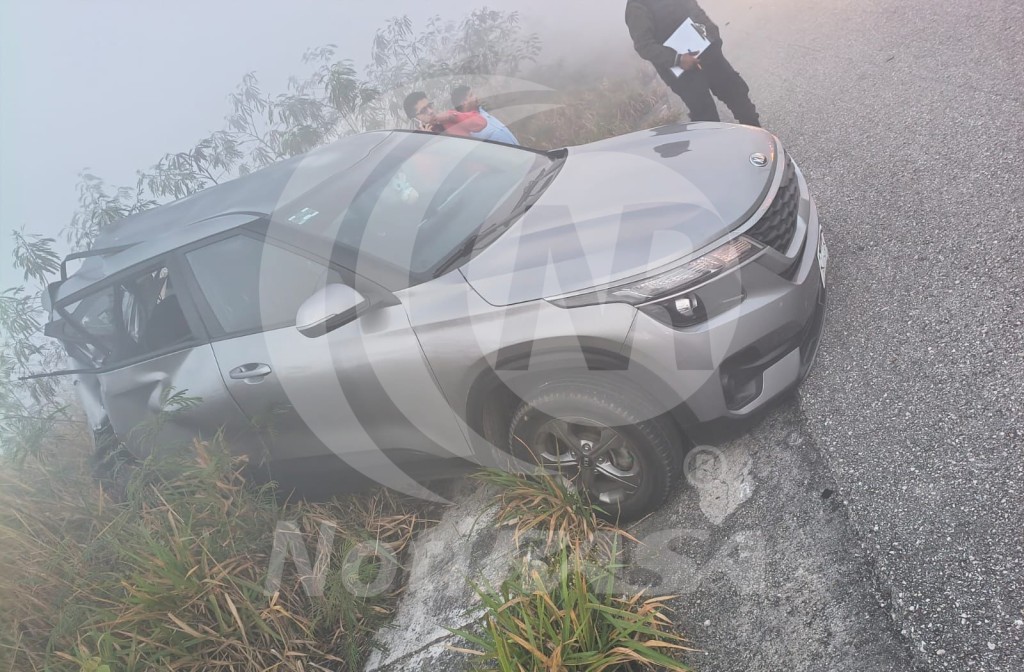 Se reporta accidente en carretera Tizim&iacute;n-Sucil&aacute;, por neblina y humo de basurero