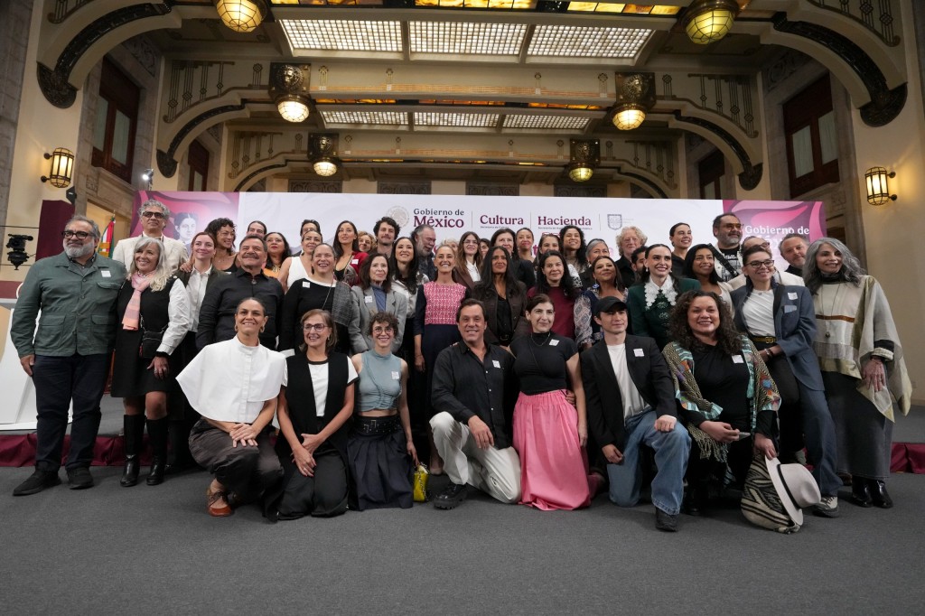 Anuncia Claudia Sheinbaum plan integral de apoyo al cine nacional