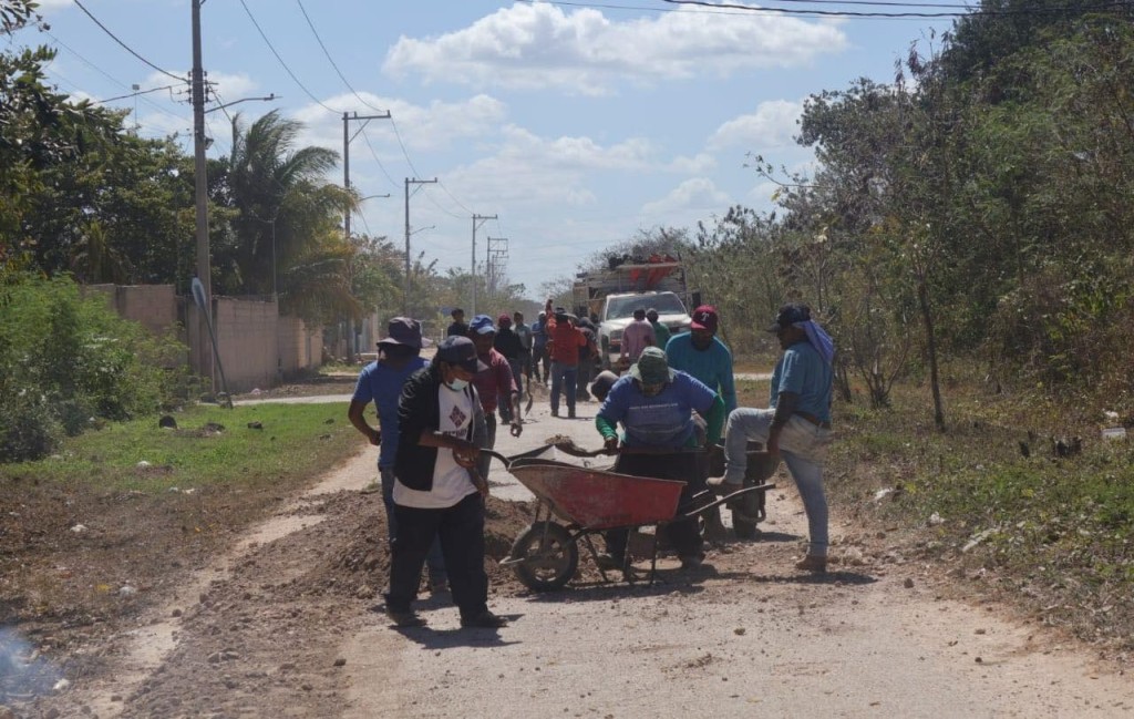 Dan mantenimiento integral a una ciclopista de Tizimín