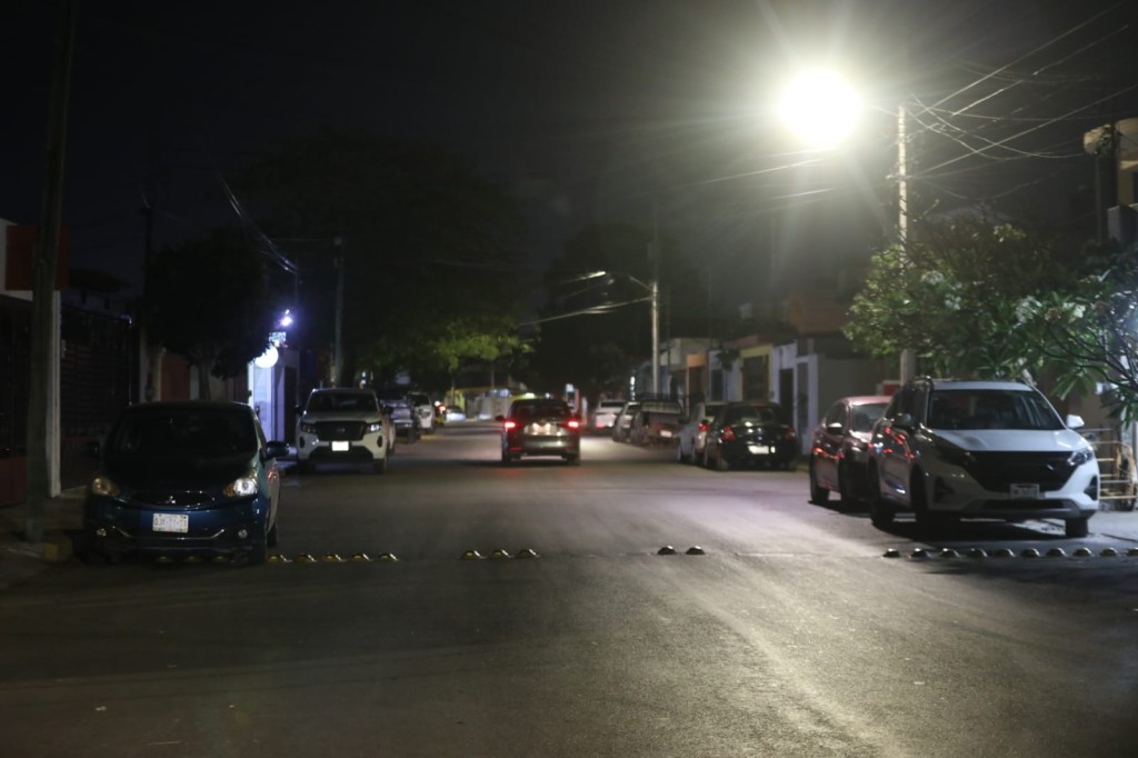 Avanza Cecilia Patr&oacute;n en la modernizaci&oacute;n total de las luminarias en M&eacute;rida