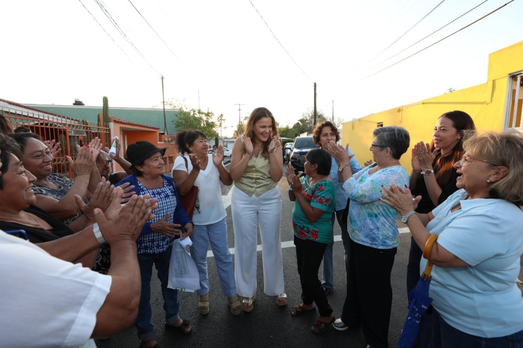 Entrega Cecilia Patr&oacute;n mejoras en infraestructura urbana y espacios p&uacute;blicos en la zona de Vergel y San Antonio Kaua.