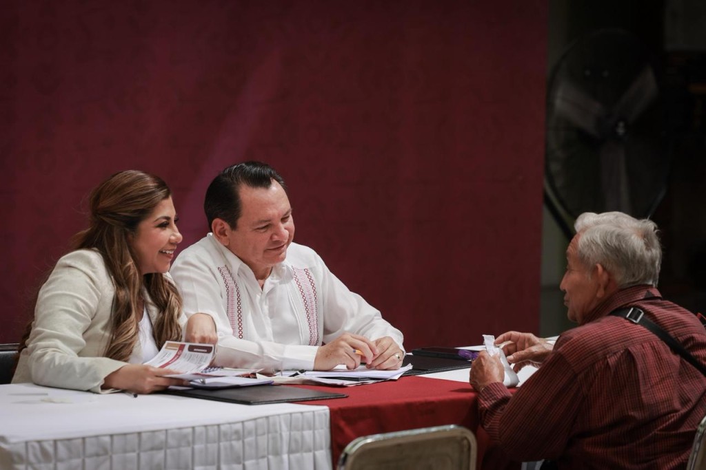 Atiende gobernador de frente a la ciudadanía