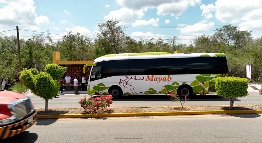 Estudiantes de la UTR Sur ya cuentan con paradero digno y seguro