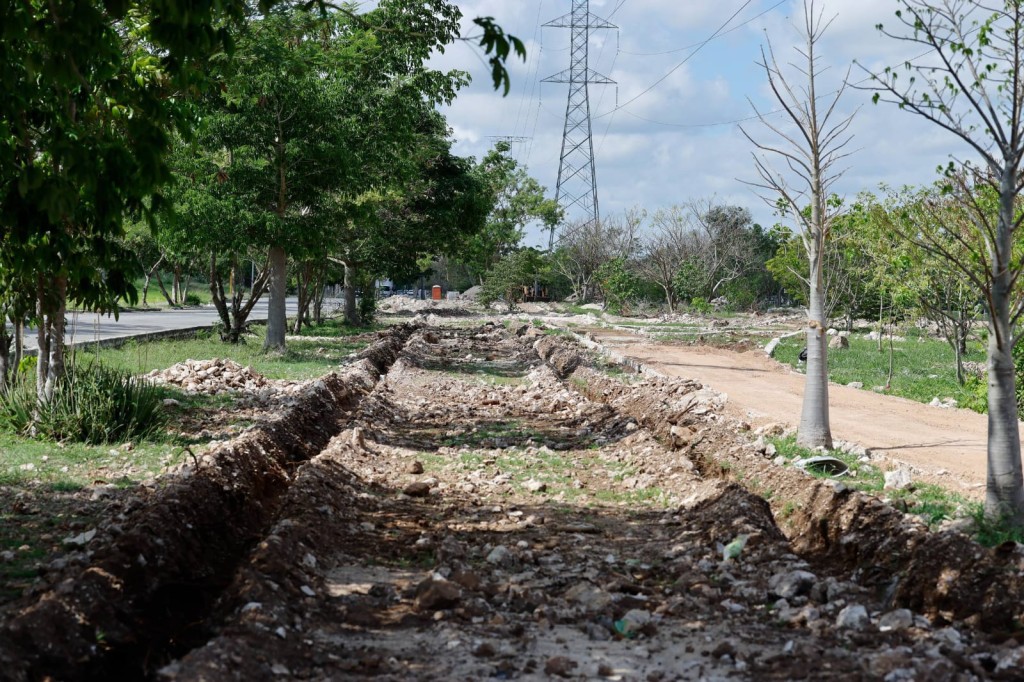 Avanza construcción del primer Corredor Verde de Mérida en Ciudad Caucel
