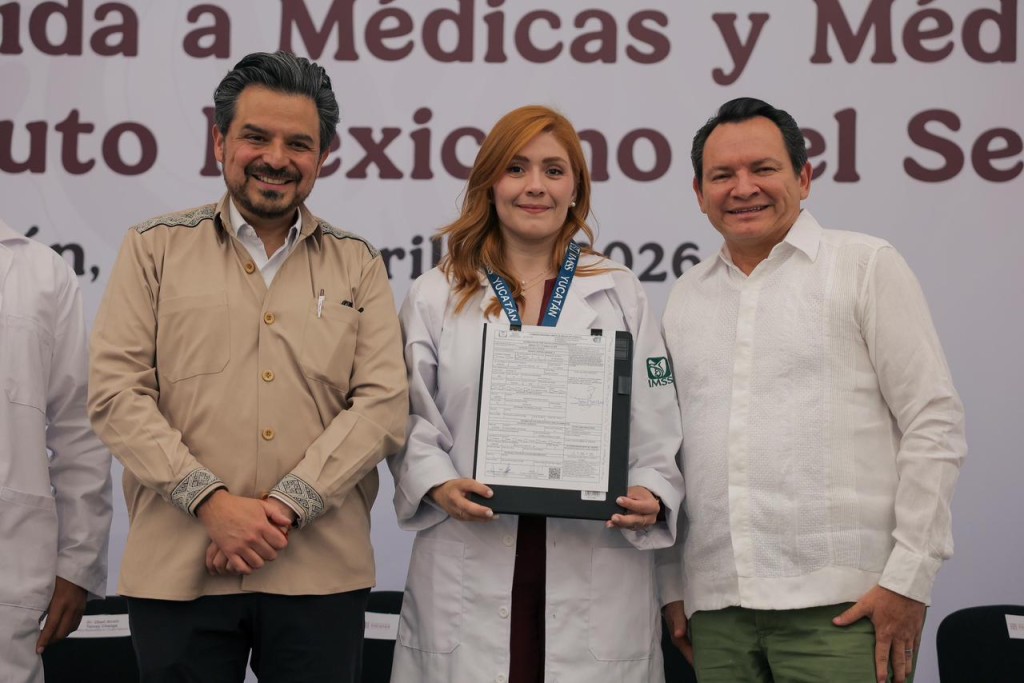 Refuerzan atenci&oacute;n hospitalaria en Yucat&aacute;n con 278 nuevas plazas para especialistas