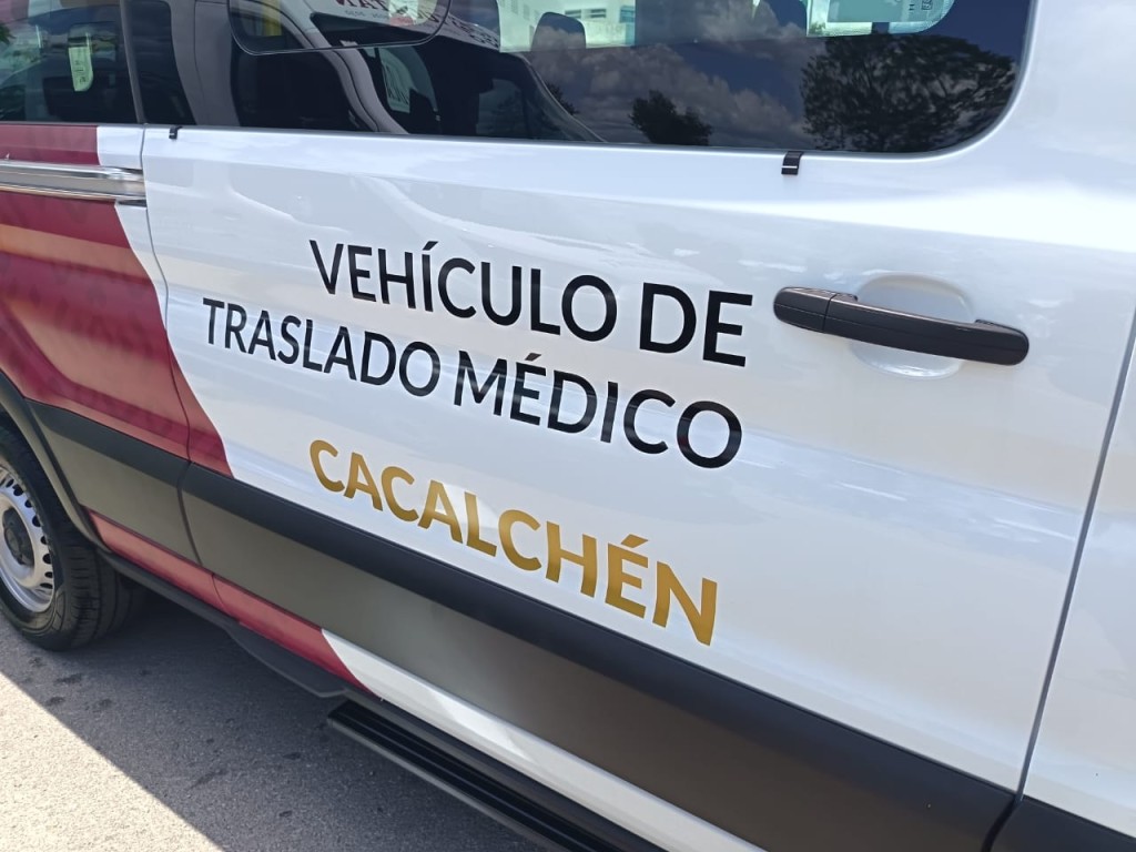 Inici&oacute; Gobierno del Estado entrega de veh&iacute;culos para traslados m&eacute;dicos