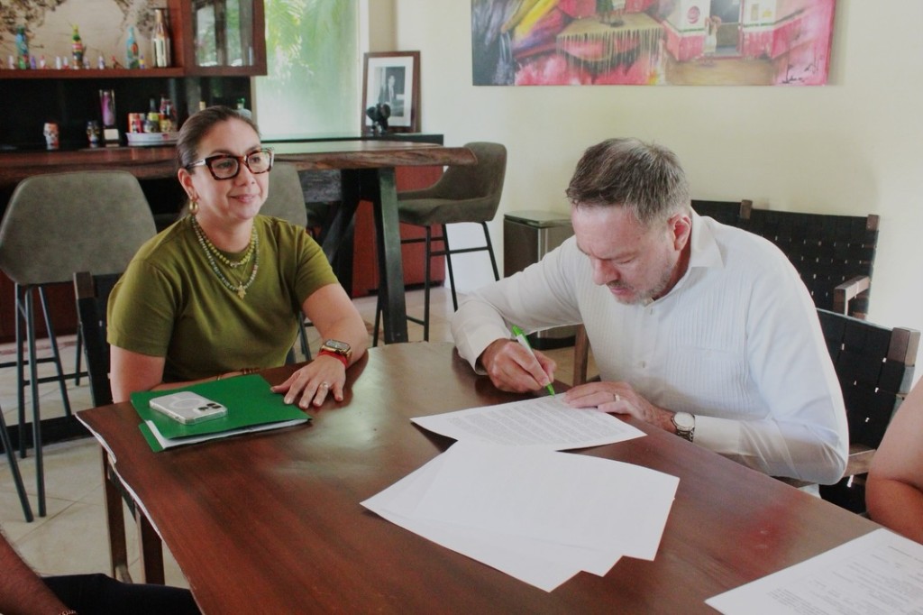 Impulsa Casa Amaryya el arte en Chochol&aacute;, con apoyo de Fundaci&oacute;n UADY