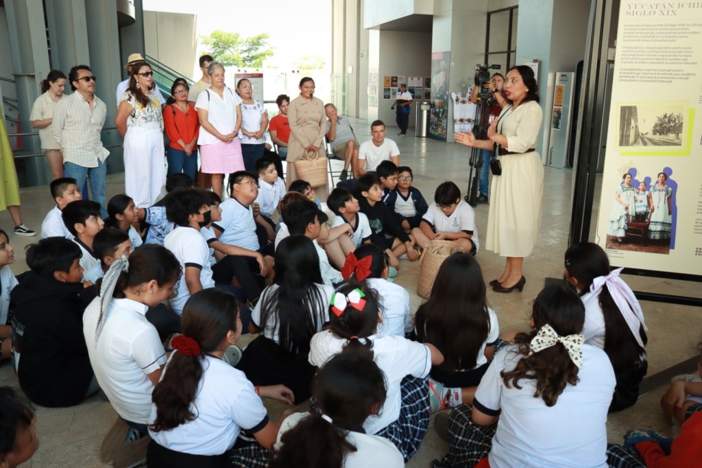 Reviven historia de 4 pioneras yucatecas en Gran Museo del Mundo Maya