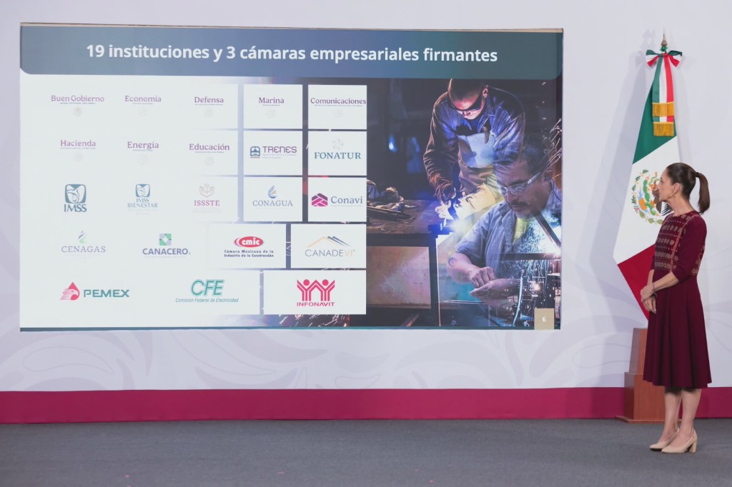 Firma Claudia Sheinbaum acuerdo para fomento de industria sider&uacute;rgica