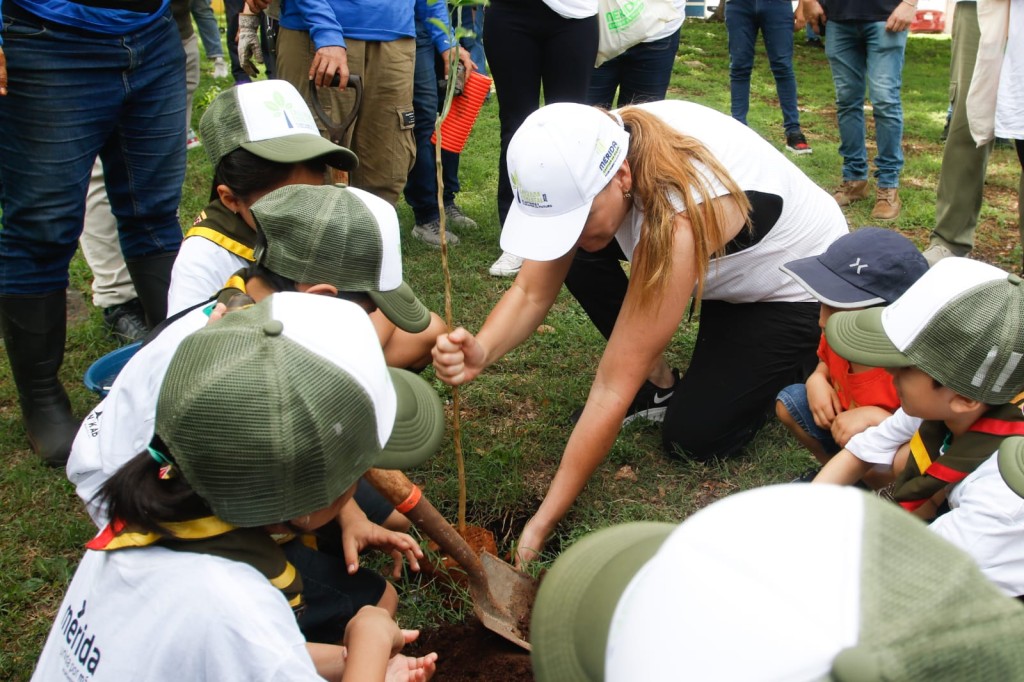 Lanza Cecilia Patr&oacute;n la Cruzada Forestal 2026 &ldquo;Plantamos y cuidamos el futuro&rdquo;