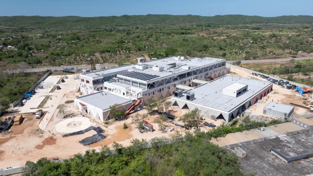 Avanza gobierno de Yucat&aacute;n en obras estrat&eacute;gicas para Ticul