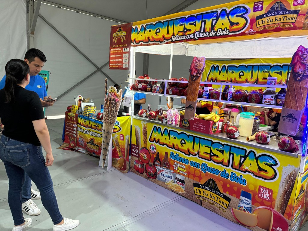 Seduce dulce tradición del Mayab a la capital del país