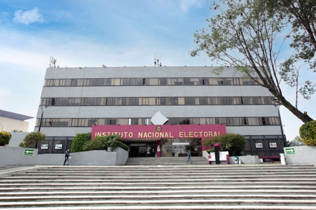 Ratifica Consejo del INE a Moisés Bates Aguilar, como presidente del Iepac