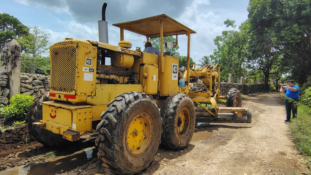Inicia construcción de calles y ampliación de red eléctrica en Santo Domingo, Colonia de Tizimín