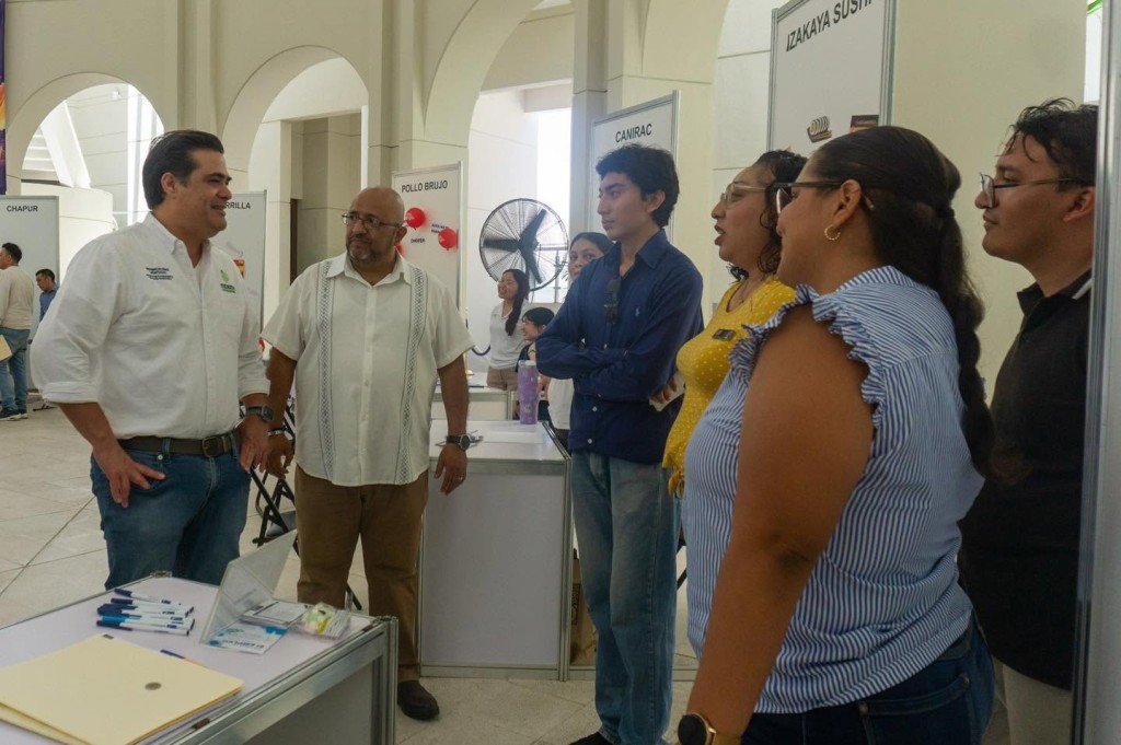 Alistan la primera Feria de Empleo para Profesionistas en Mérida